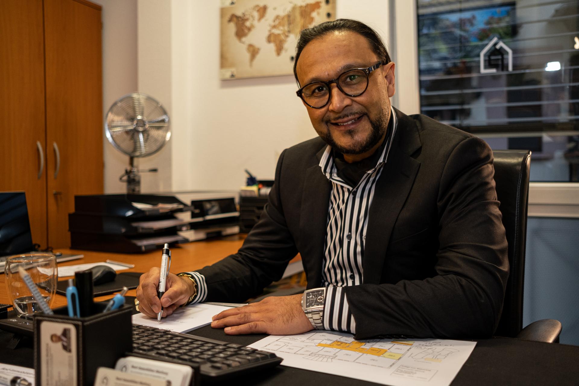 Komron Akbari from Best Immobilien Marburg"
